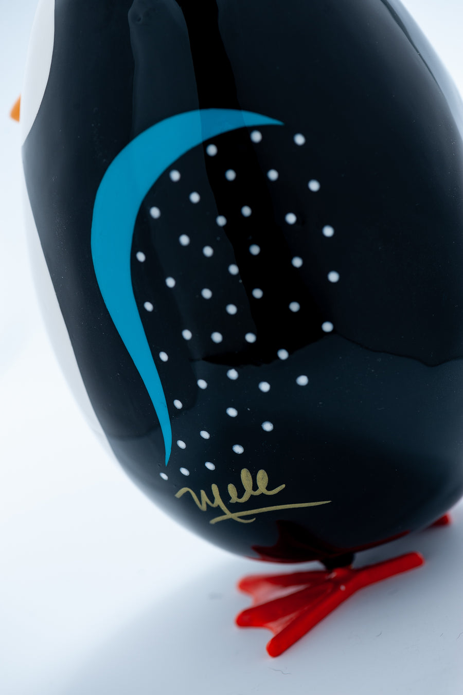 Turquoise Penguin - Art by Mele